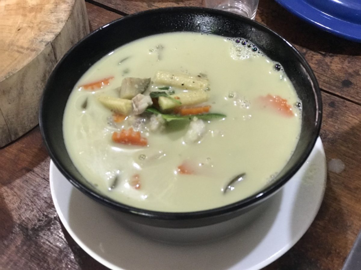 Kaeng Kiew Wan Kung – Green Curry with Prawns