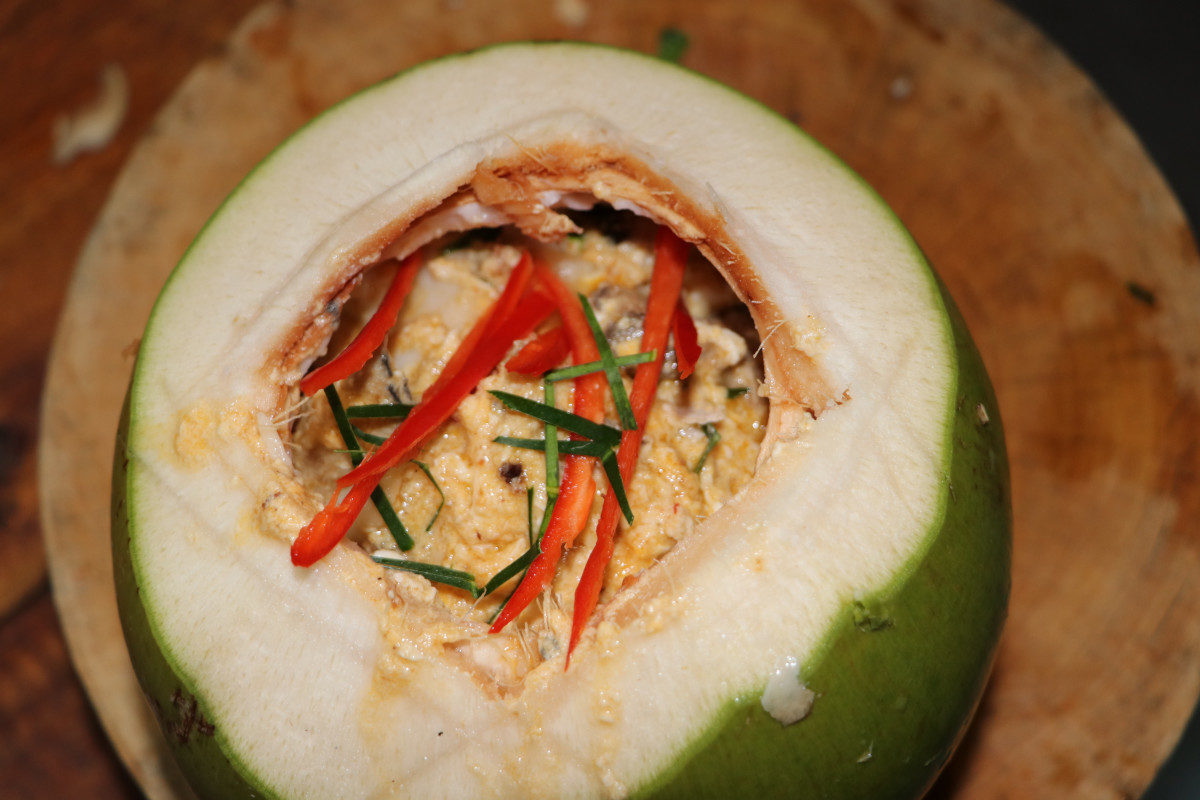 Hor Mok Ma Prao Orn – Green Curry in Coconut